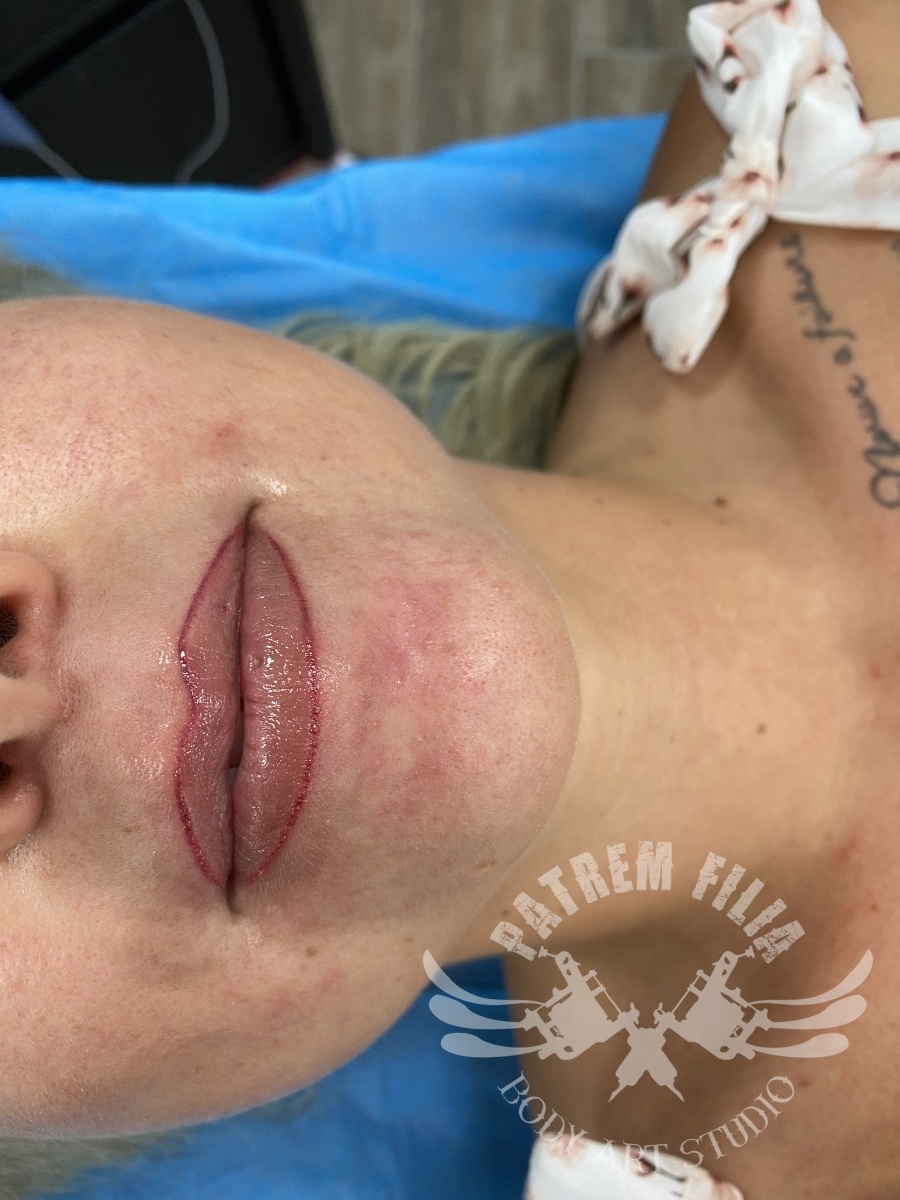 Wenkbrauwen - Lippen Permanente Make Up 1