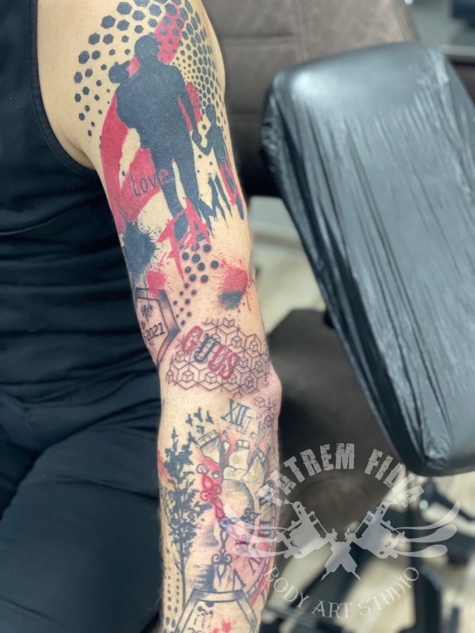 Family arm sleeve Tattoeages 1