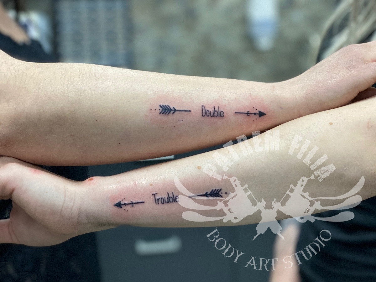 Double Trouble pijlen Tattoeages