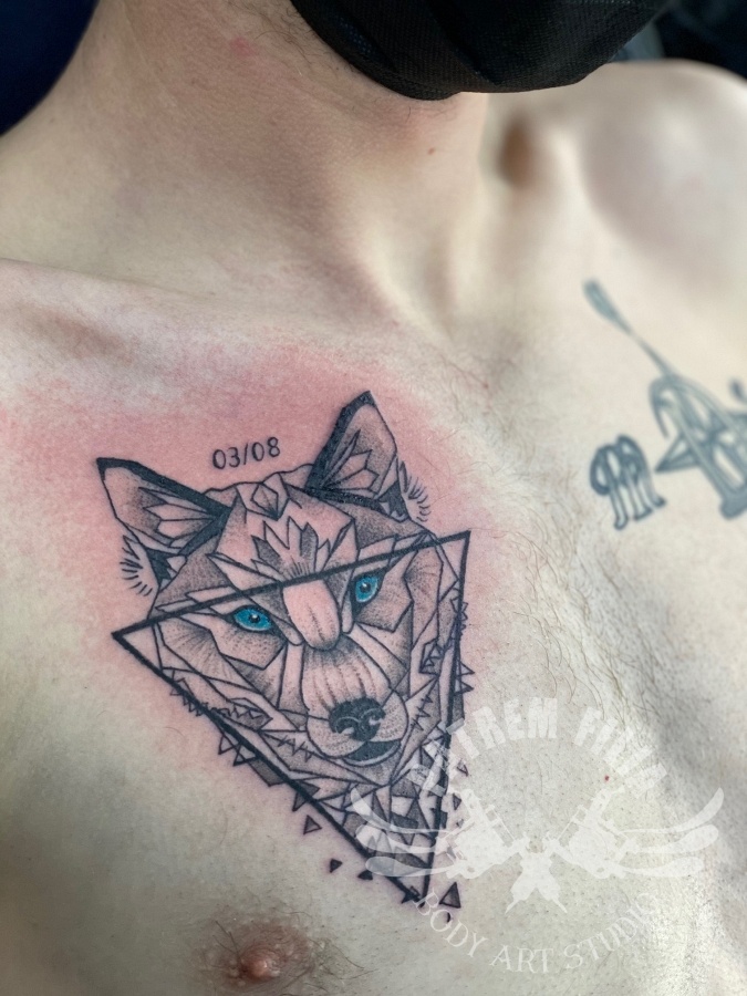 Geometrische wolf Tattoeages