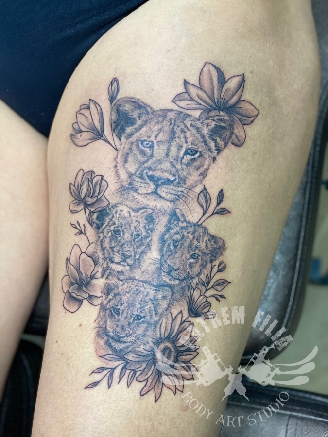 Leeuwin met welpjes Tattoeages