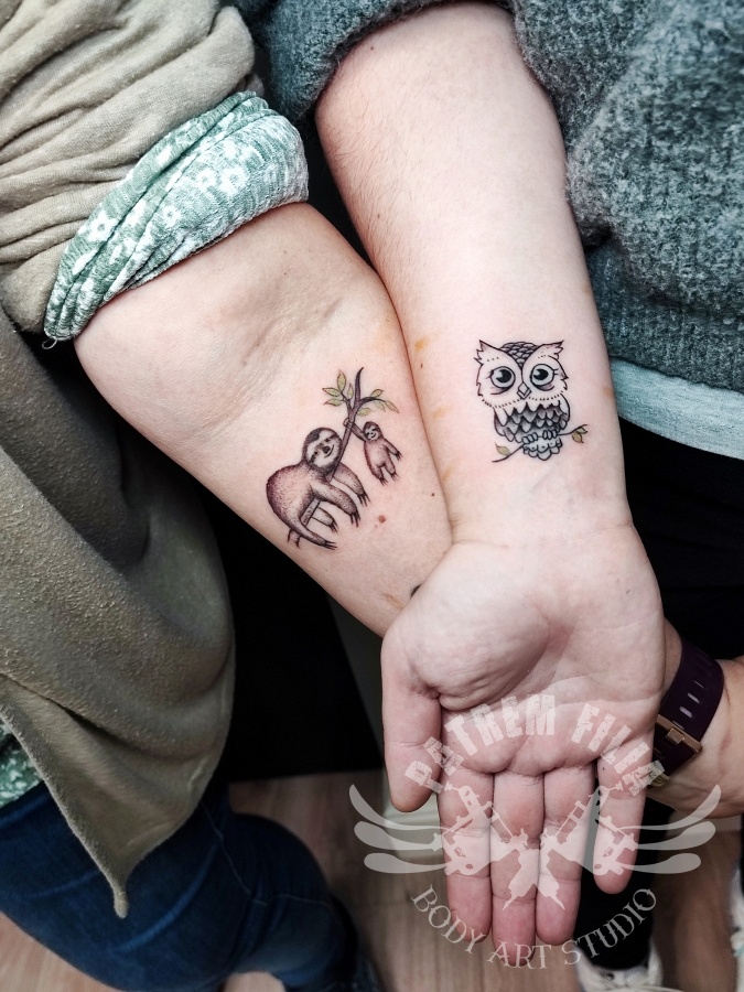 Luiaard en uiltje Tattoeages