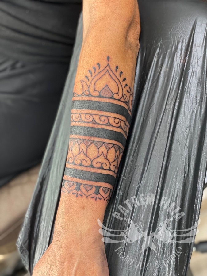 maori stijl armband Tattoeages