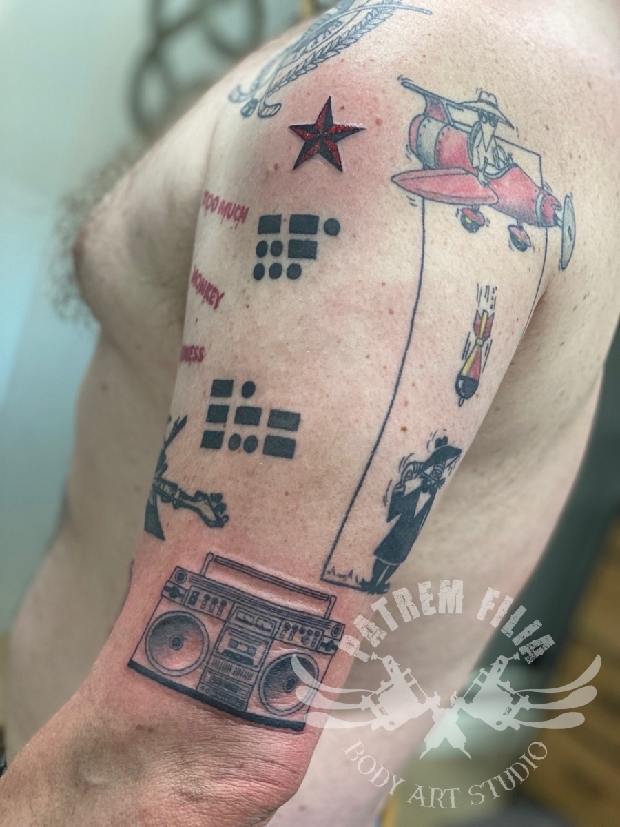 Morse en Ghettoblaster Tattoeages