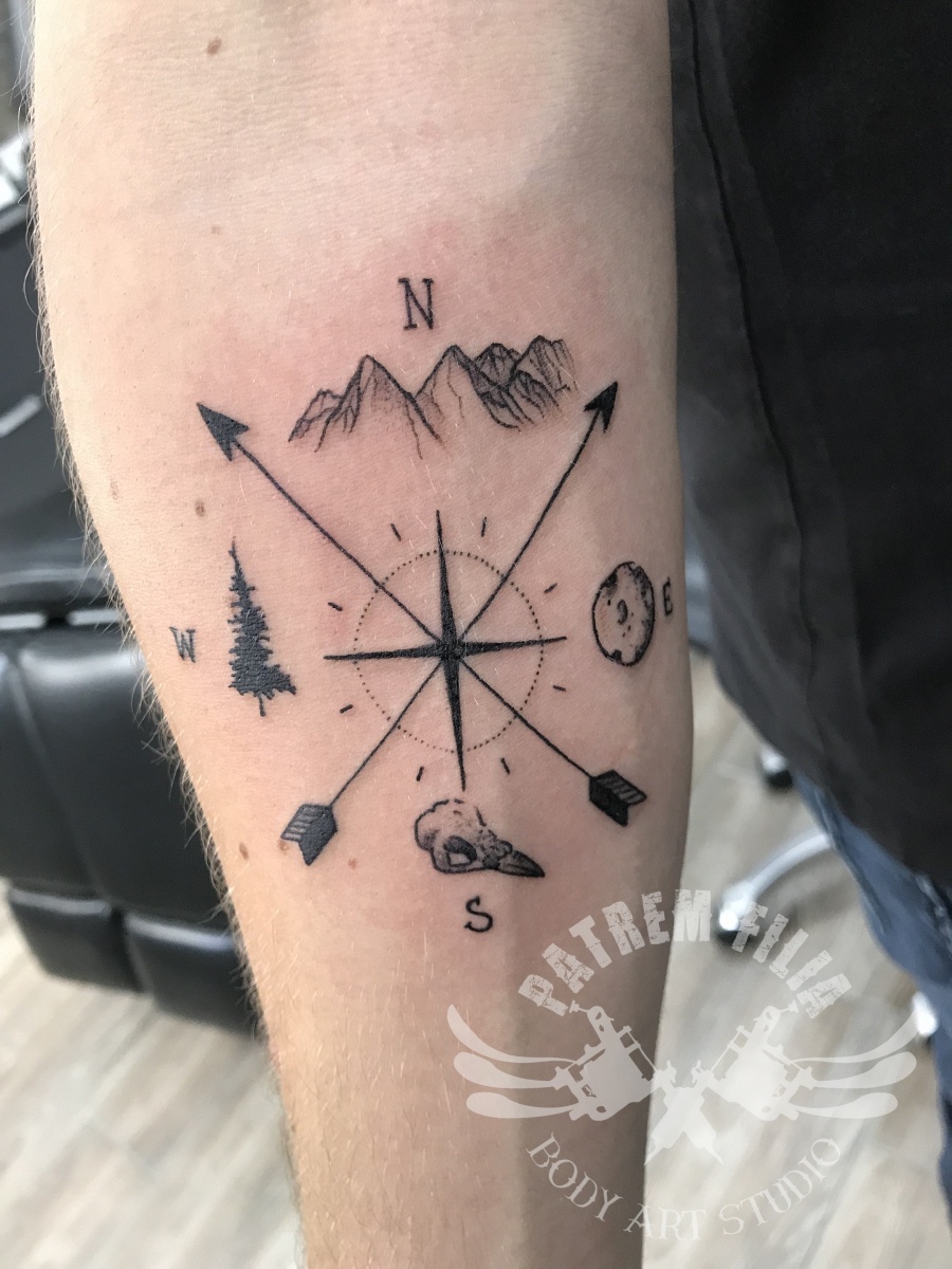 natuur kompas Tattoeages
