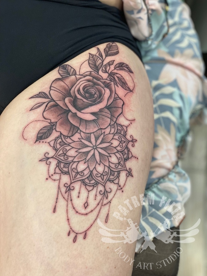 roos met mandala Tattoeages
