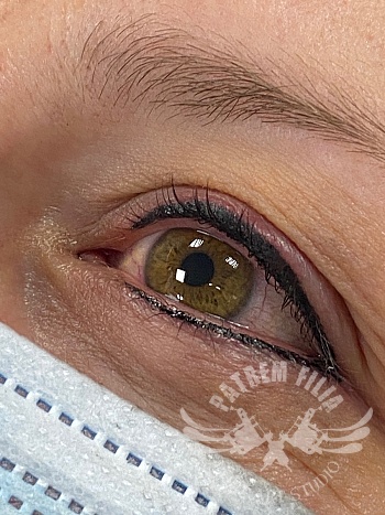 Eyeliner boven en onder