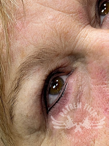 Eyeliner boven en onder