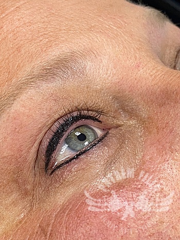 Eyeliner boven en onder met kayal