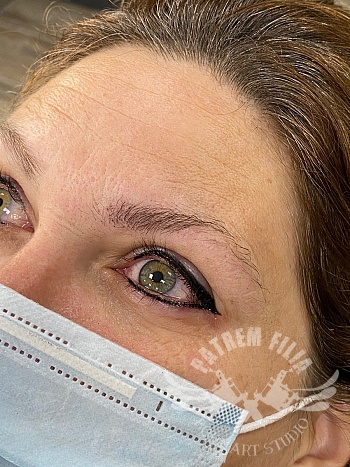 eyeliner boven en onder met wing