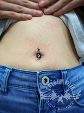 Navel piercing