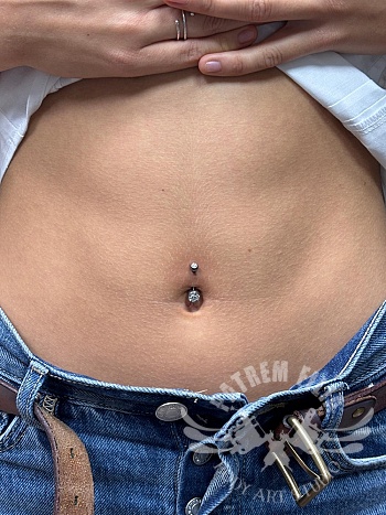 Navelpiercing