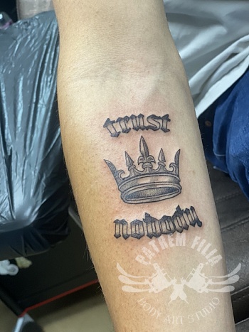 2pac tattoo