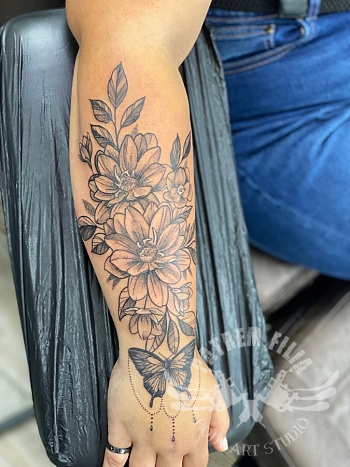 Bloemen met vlinder