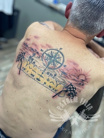 dakar/rally tattoo op rug