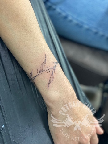 Fine Line armbandje